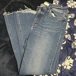 Chic Frayed Hem Blue Jeans